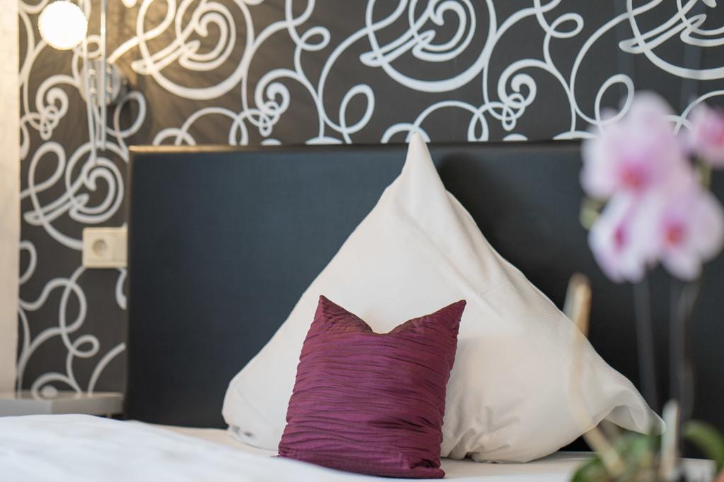 Hotel 'Zum Augarten' Speyer Ngoại thất bức ảnh